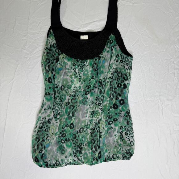 Green and black tank top - Picture 2 of 8